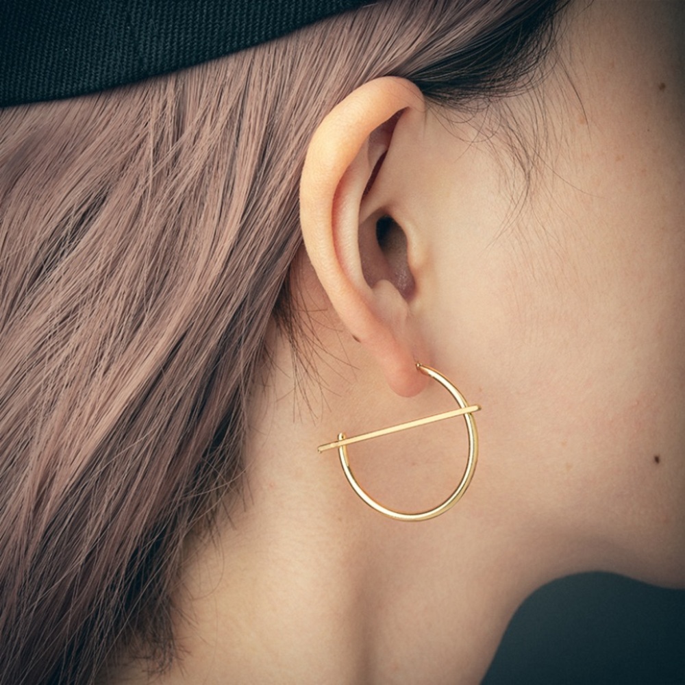 Hoop Style C-shaped Earrings Smooth Circle Hoop Earrings - Picture 2 of 5
